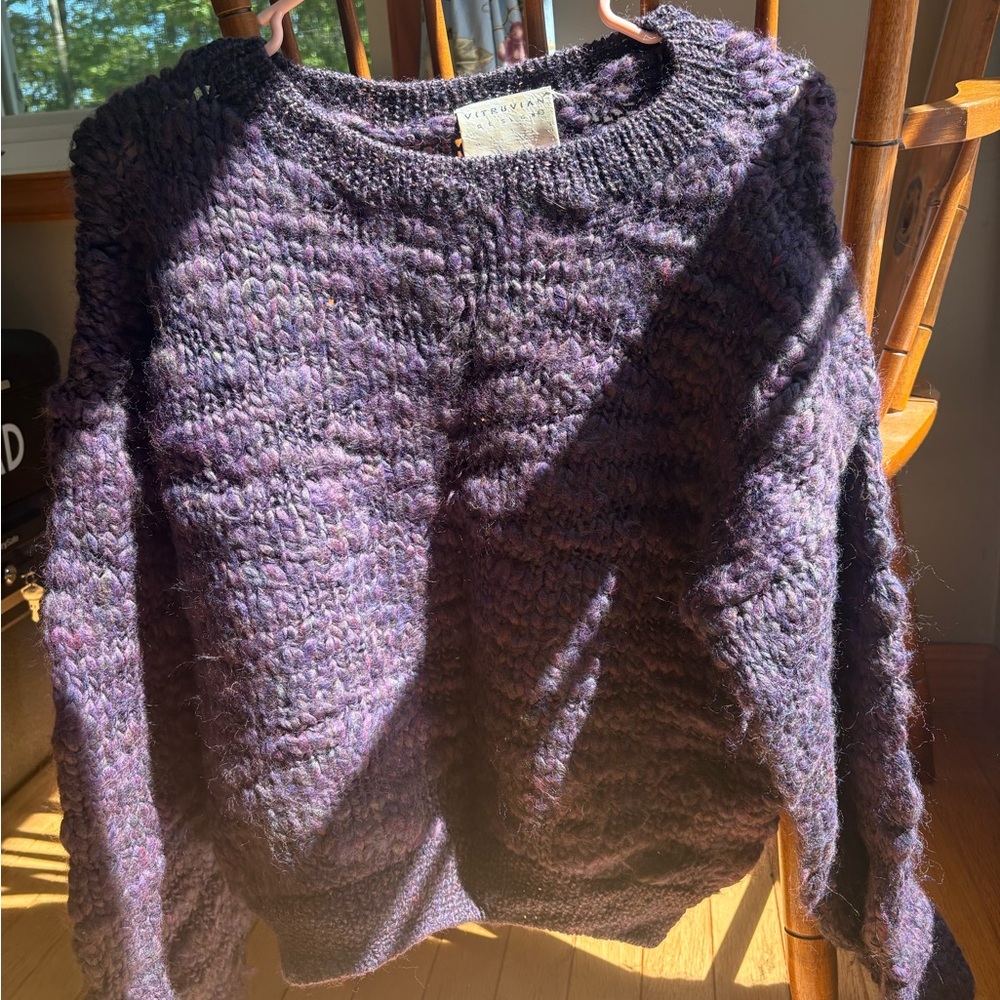 Vitruvian design 100% wool sweater